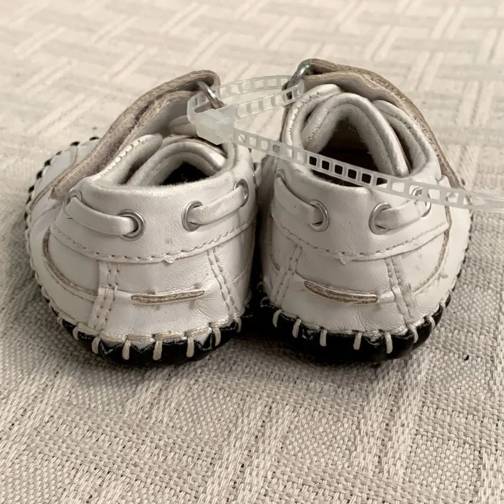 Children’s Place, White leather baby shoes